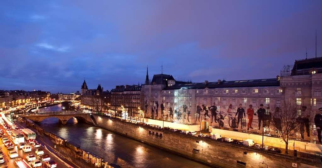 Hotel Le Notre Dame Saint Michel Paris Luaran gambar