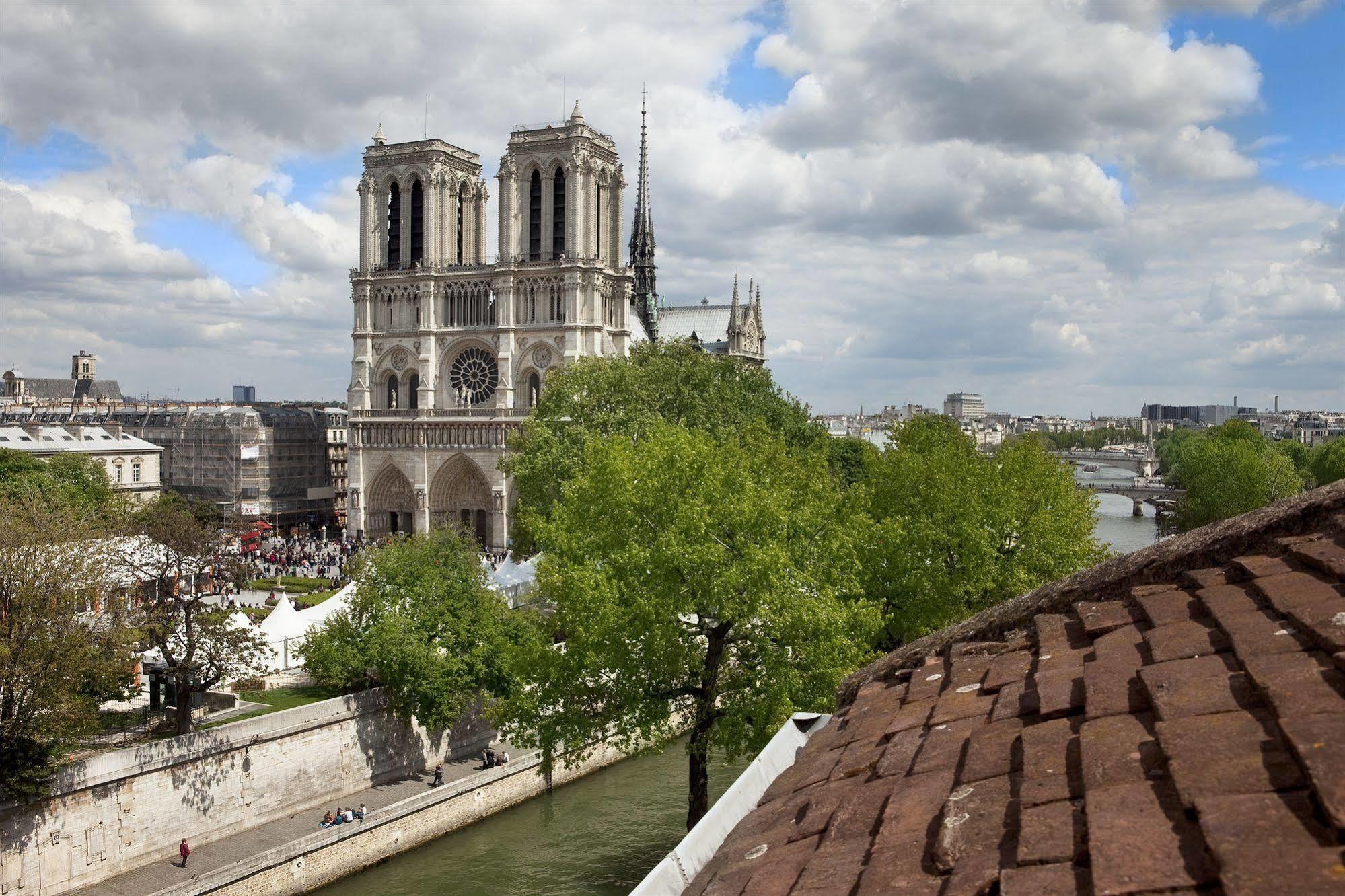 Hotel Le Notre Dame Saint Michel Paris Luaran gambar